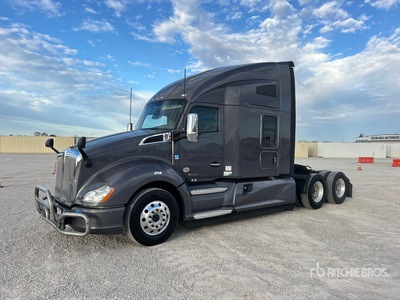 2019 Kenworth T680 6x4 T/A Sleeper Truck Tractor