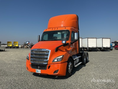 2019 Freightliner Cascadia 116 6x4 T/A Day Cab Truck Tractor