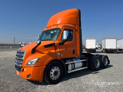 2019 Freightliner Cascadia 116 6x4 T/A Day Cab Truck Tractor
