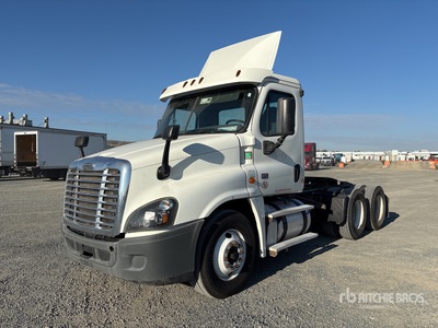 2017 Freightliner Cascadia 125 6x4 T/A Day Cab Truck Tractor