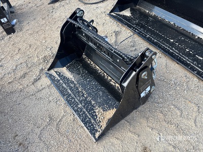2025 GIYI GY-XKH39F 39 in Multi-Purpose Mini دلو للسكيد ستير (Unused)