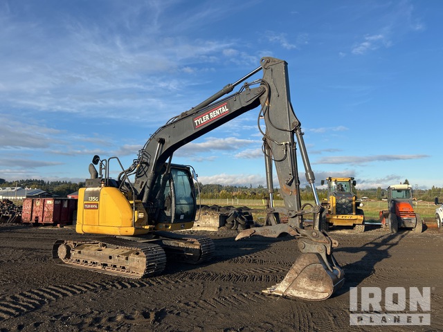 EXCAVADORA 2017 JOHN DEERE 135G