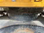 v2 Chassis - Excavator with Turntable Bearing