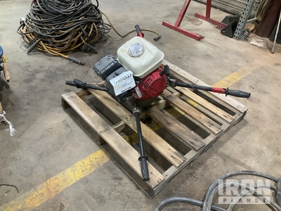 Ground Hog C-71-5H Power Auger