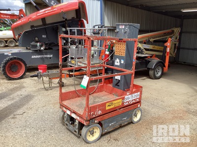 2015 Skyjack SJ16 Vertical Mast Lift
