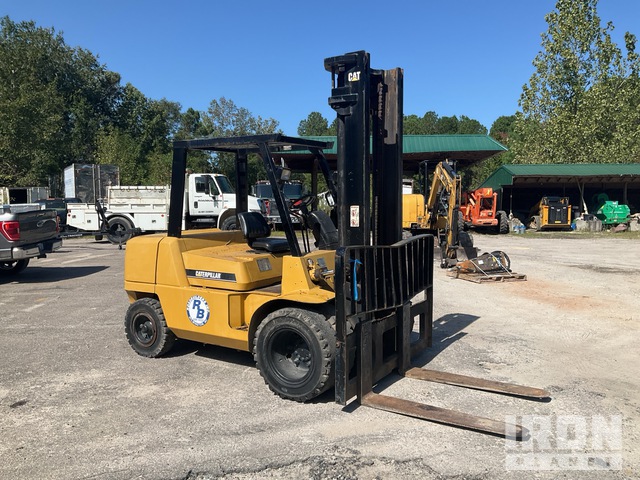 MONTACARGAS CATERPILLAR DP45K