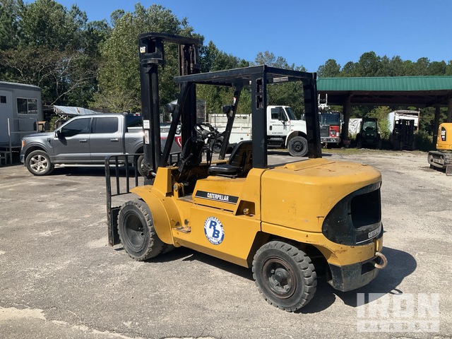 MONTACARGAS CATERPILLAR DP45K