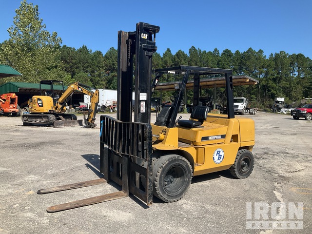 MONTACARGAS CATERPILLAR DP45K