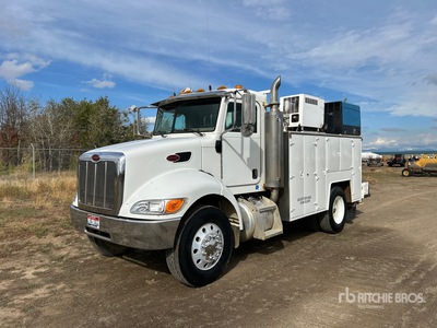 2007 Peterbilt 335 4x2 Service Truck