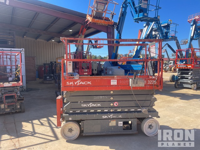 ELEVADOR TIJERA 2016 SKYJACK SJIII3226