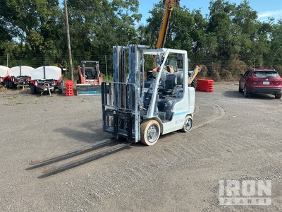2019 Nissan MCUG1F2F30LV 5400 lb Cushion Tire Forklift