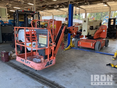 2016 JLG E400AJPN 2WD Electric ブームリフト