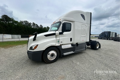 2020 Freightliner Cascadia 126 4x2 S/A Sleeper Truck Tractor