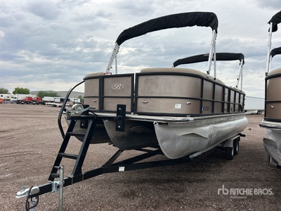 2023 Bentley 24 ft Pontoon Boat