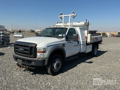 2009 Ford F-550 Super Duty 4x4 Utility Truck