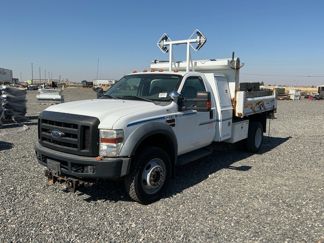 2009 Ford F-550 Super Duty 4x4 Utility Truck
