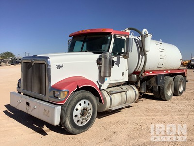 2006 International 9900 Eagle 6x4 Camion-citerne à vide