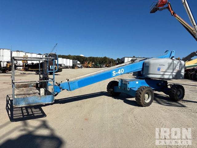 ELEVADOR TELESCóPICO 2014 GENIE 4WD S40