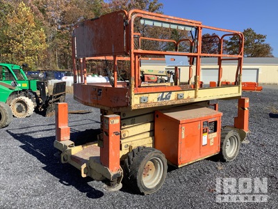 2015 JLG 260MRT Diesel 4x4 Scissor Lift