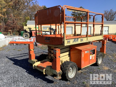 2014 JLG 260MRT Diesel 4x4 Scissor Lift