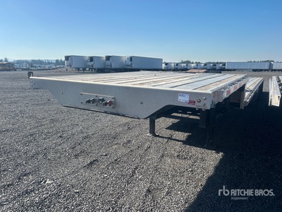 2024 Wabash 53 ft T/A Spread Axle Przyczepa z pokładem schodkowym