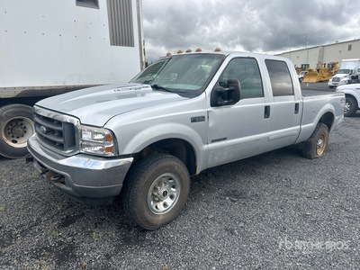 2002 Ford F-250 XLT 4x4 Crew Cab Pickup (Inoperable)