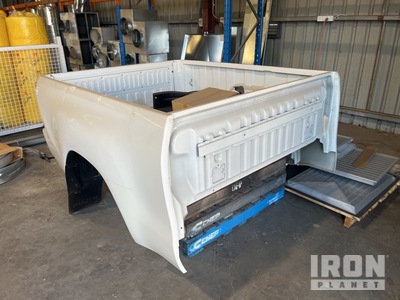 Ute Tub その他 - 機械部品 - Fits Toyota HiLux