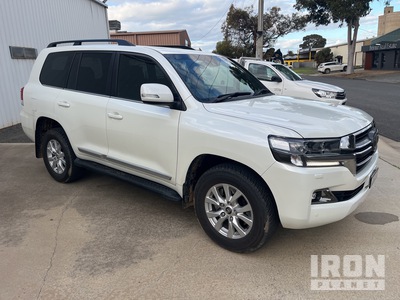 2020 Toyota LandCruiser LC200 Sahara Horizon 4x4 SUV