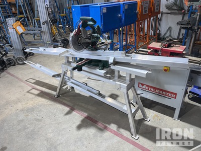 Bosch PCM1800SD Scie à tronçonner