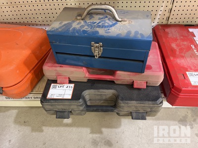 Quantity of (3) Puller Kits أدوات يدوية متنوعة