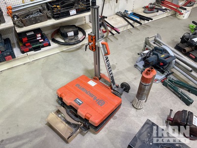Husqvarna DM220  مثقاب نواة