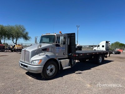 2018 Kenworth T270 4x2 Ciężarówka z płaską platformą
