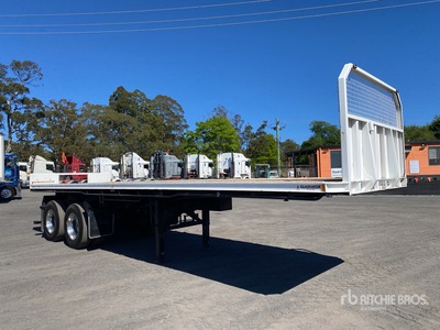 2023 Gladiator 32 t 8.8 m Bogie/A Flatbed Trailer