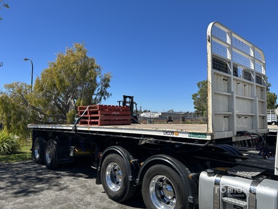 2021 Haulmark 8.6 m Bogie/A Flatbed Trailer