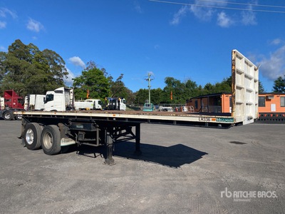 2017 Haulmark 8.6 m Bogie/A Flatbed Trailer
