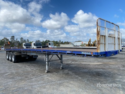 2006 Krueger 12.8 m Tri/A Flatbed Trailer