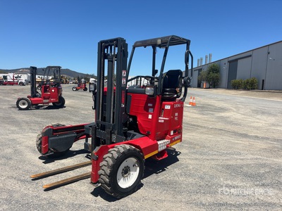 2022 Moffett M8 25.3 NX 3x3 Wózek widłowy montowany na ciężarówce