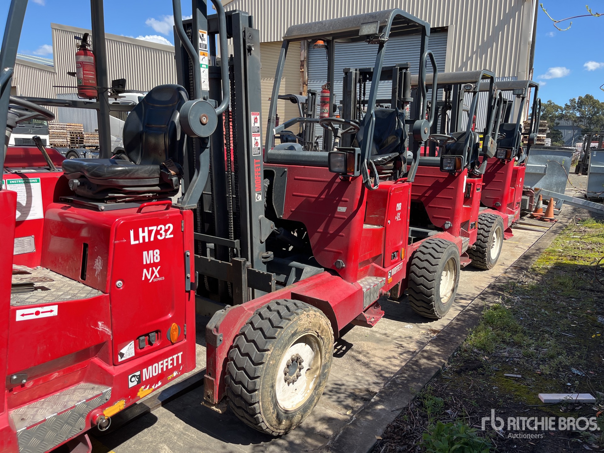 2018 Moffett M8 25.3 NX Truck Mounted Forklift