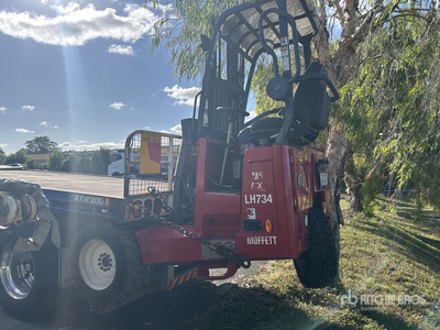2020 Moffett M5 25.3P NX Chariot élévateur sur camion