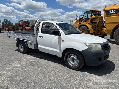 2012 Toyota Hilux 4x2 Pickup