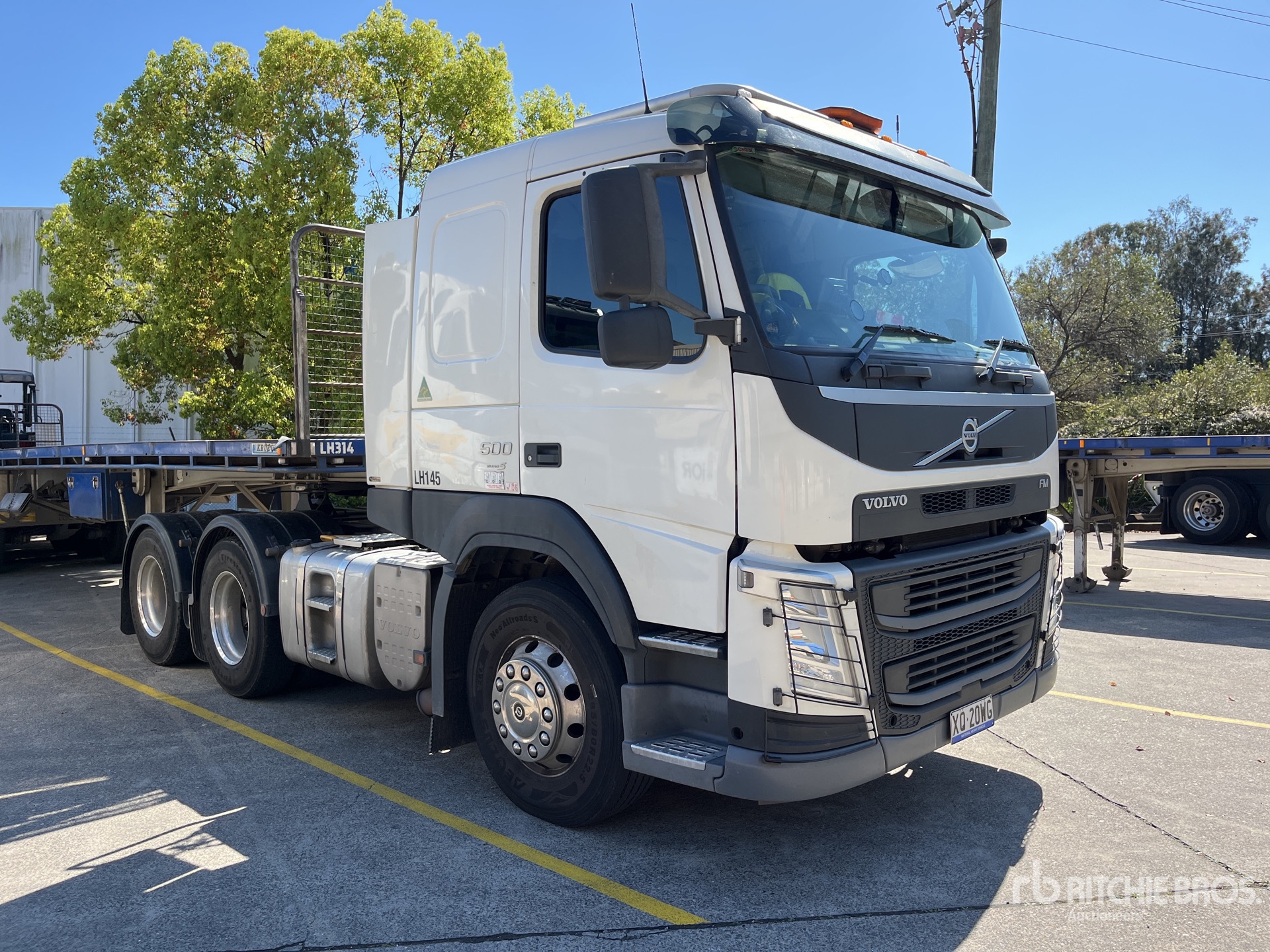 2021 Volvo FM500 6x4 T/A Sleeper Truck Tractor