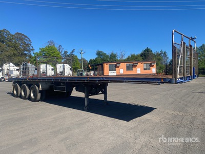 1999 Barker 36 t 12.8 m Tri/A Flatbed Trailer