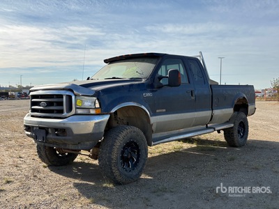 2004 Ford F-350 Lariat 4x4 Extended Cab Pickup (Inoperable)
