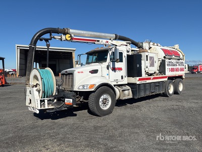 2007 Peterbilt 340 6x4 下水工事用トラック