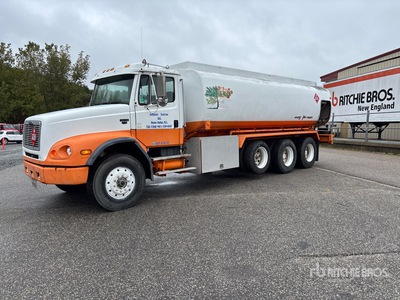 2001 Freightliner FL112 4500 gal 8x4 Fuel Truck