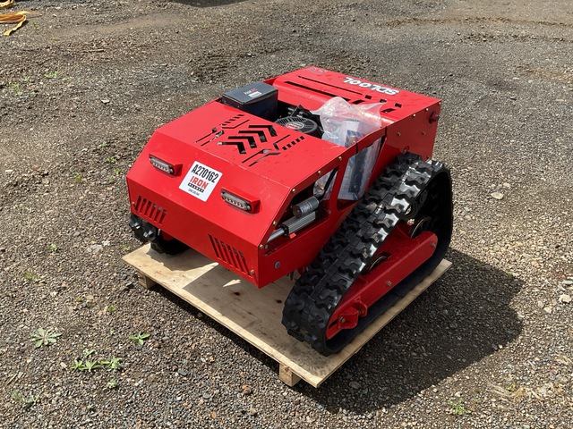 2025 SDLOOL SL800 Remote Control Crawler Lawn Mower (Unused)