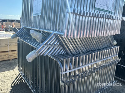 2025 KJ K1221 7 ft x 4 ft Galvanized 7 ft x 4 ft Crowd Controlled Galvanized Site Fence (Unused)