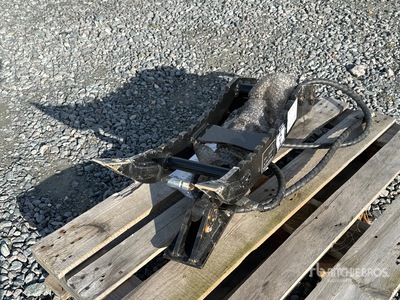 2025 GIYI Hydraulic Excavator Thumb (Unused)