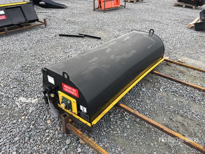 2025 GIYI BS72 1828 mm Skid Steer Boxbroom Sweeper (Unused)