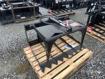 2025 GIYI GY-HWG44C Mini hollw Skid Steer Grapple (Unused)